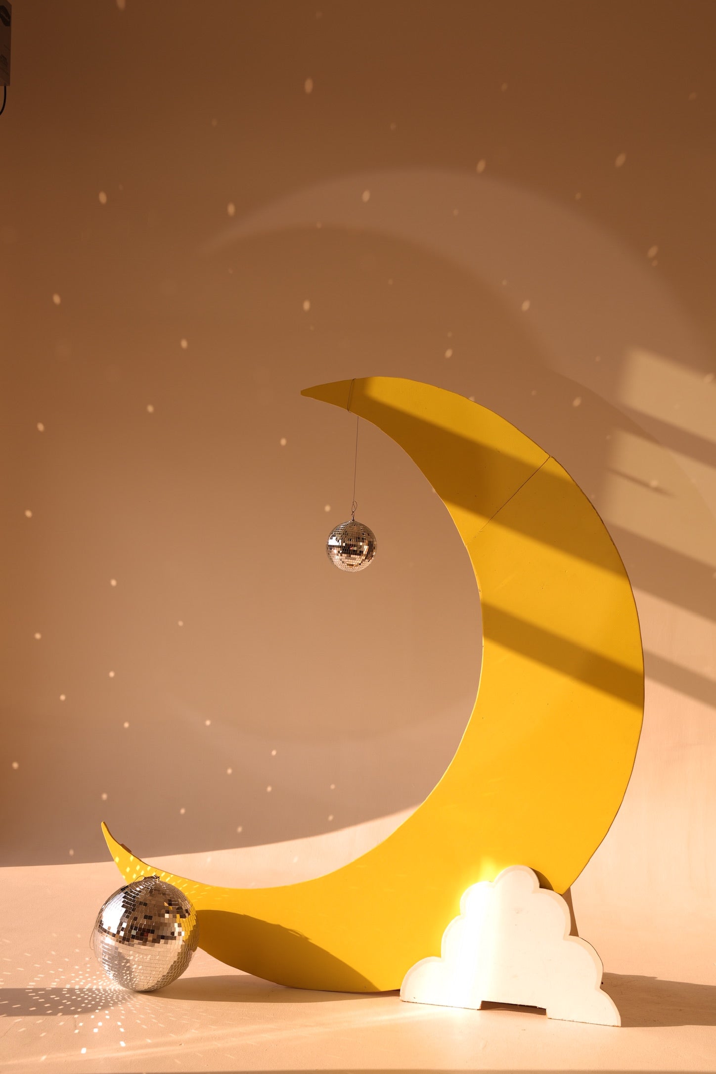 Moon - Event Rental