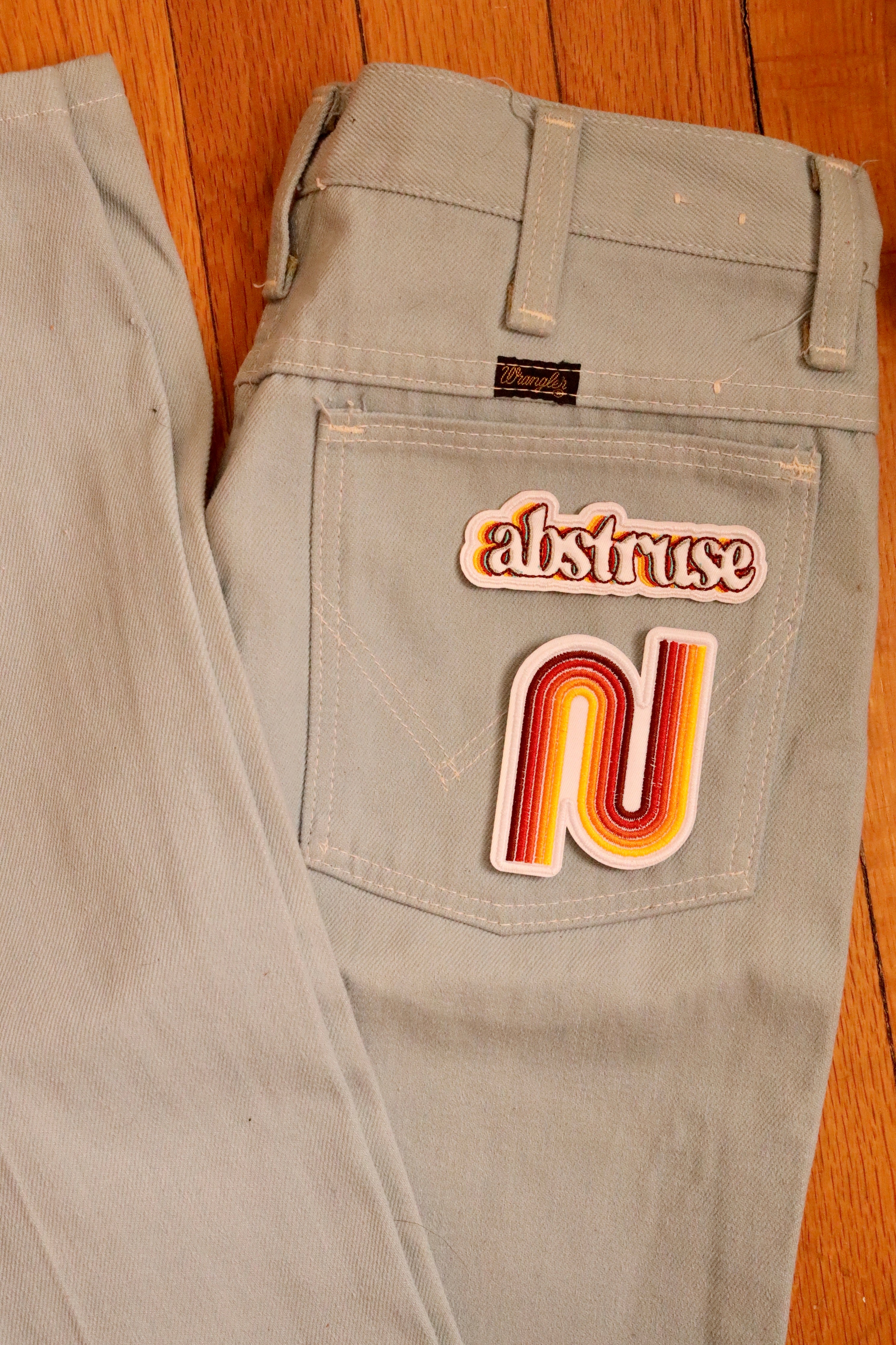 Retro Stripe Wave – Iron On Patch